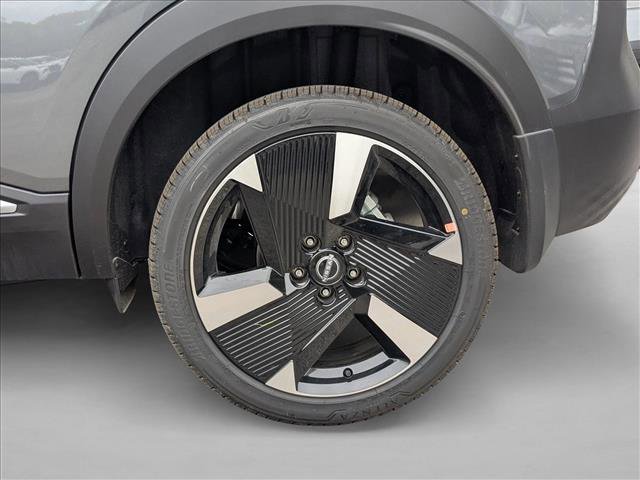 New 2026 Nissan Kicks SR image 9