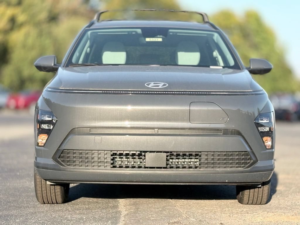 New 2025 Hyundai Kona SEL FWD image 2