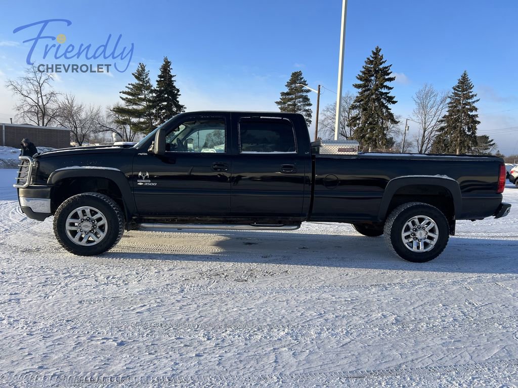Used 2007 Chevrolet Silverado 3500 LT w/ Heavy-Duty Power Package AWD/4WD image 4