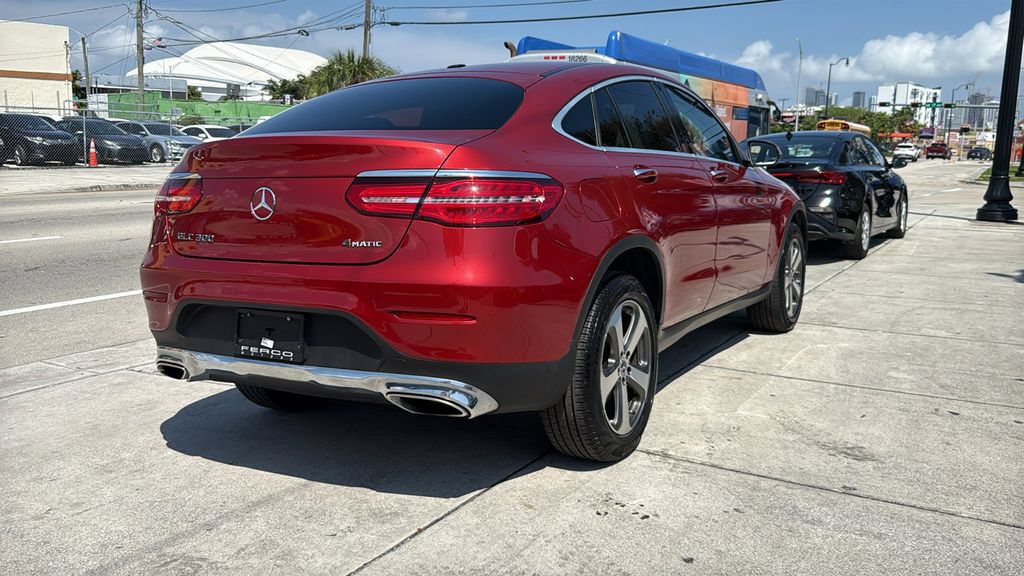Used 2017 Mercedes-Benz GLC 300 4MATIC Coupe image 15