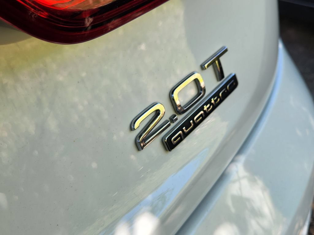 Used 2018 Audi Q3 2.0T Premium Plus w/ Premium Plus Package AWD/4WD image 23