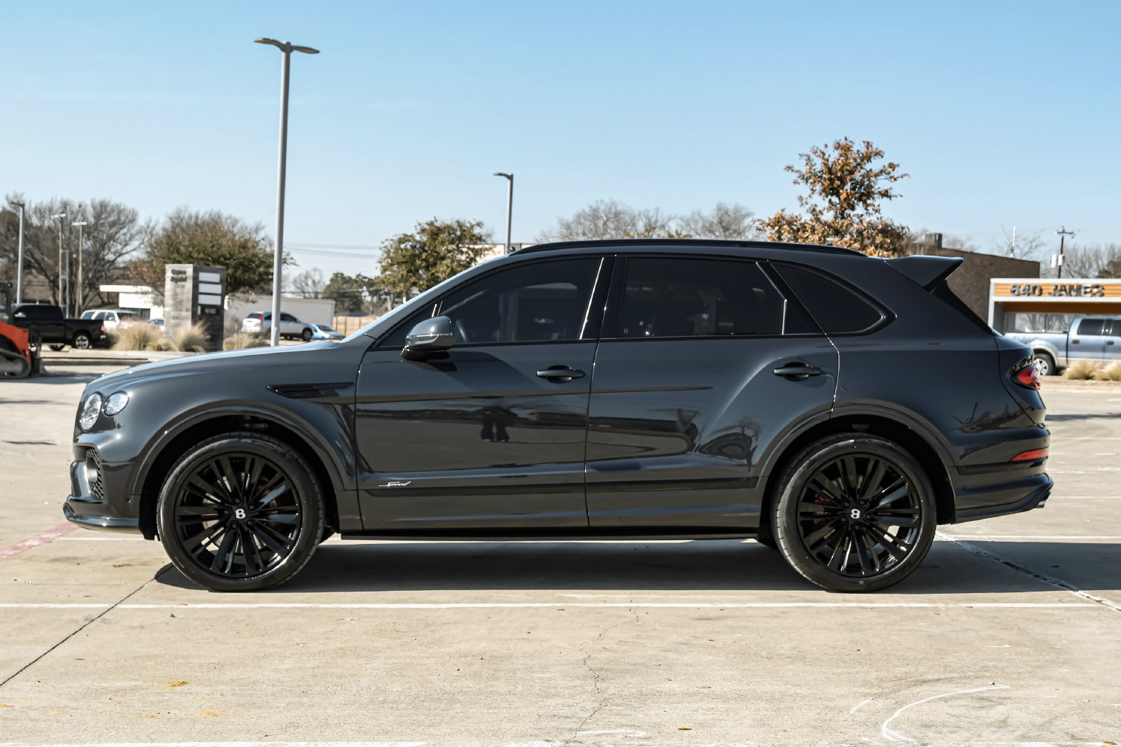 Used 2021 Bentley Bentayga Speed AWD/4WD image 12