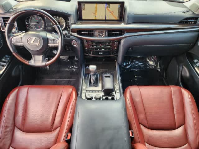 Used 2018 Lexus LX 570 4WD w/ Luxury Package image 10