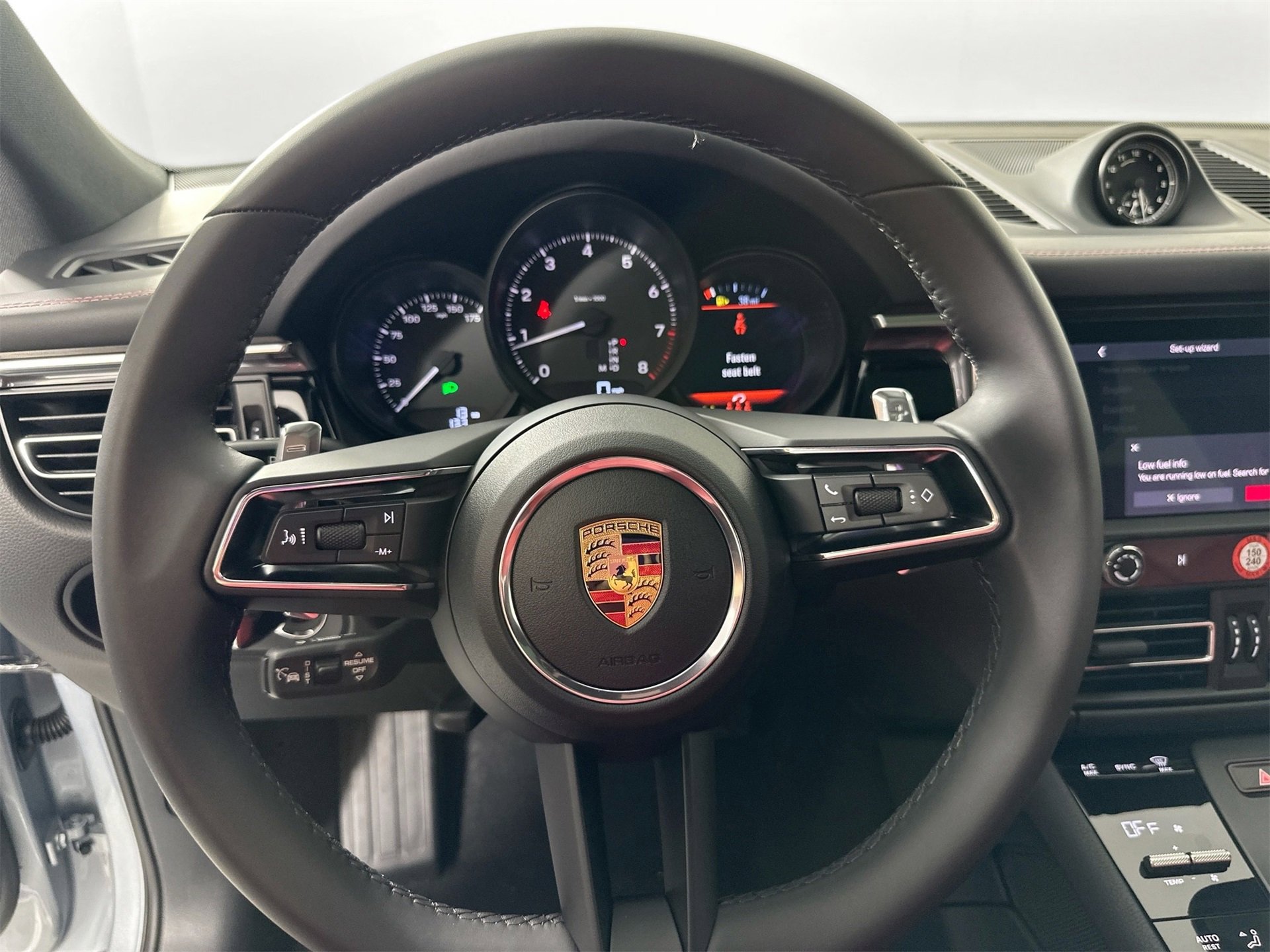 New 2026 Porsche Macan image 20