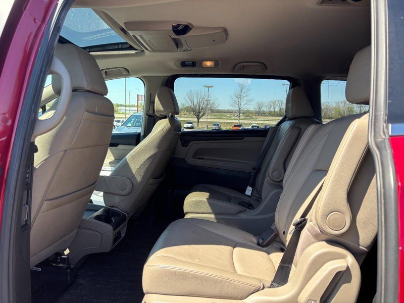 Used 2022 Honda Odyssey Touring image 11