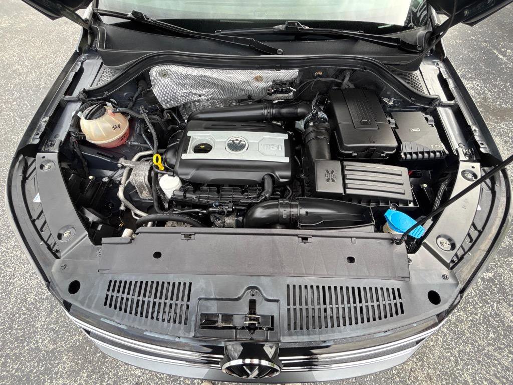 Used 2016 Volkswagen Tiguan S FWD image 39