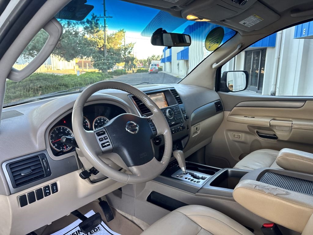 Used 2010 Nissan Armada SE image 10