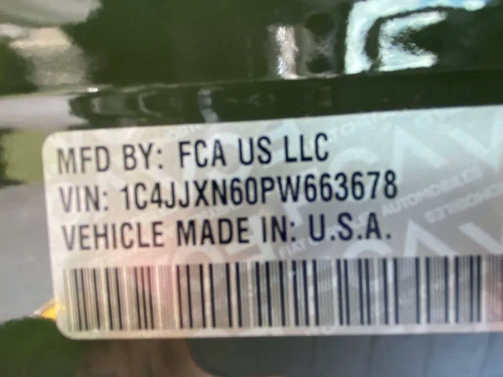 Used 2023 Jeep Wrangler Unlimited w/ 8.4" Radio Group AWD/4WD image 27