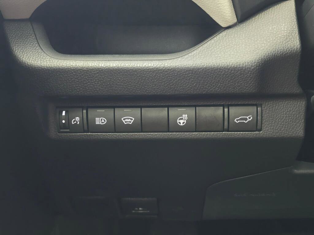 Used 2023 Toyota RAV4 XLE w/ Convenience Package AWD/4WD image 26