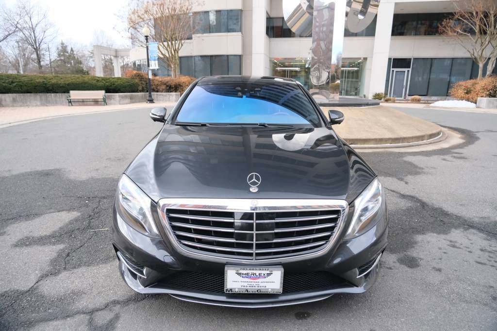 Used 2016 Mercedes-Benz S 550 4MATIC Sedan image 3