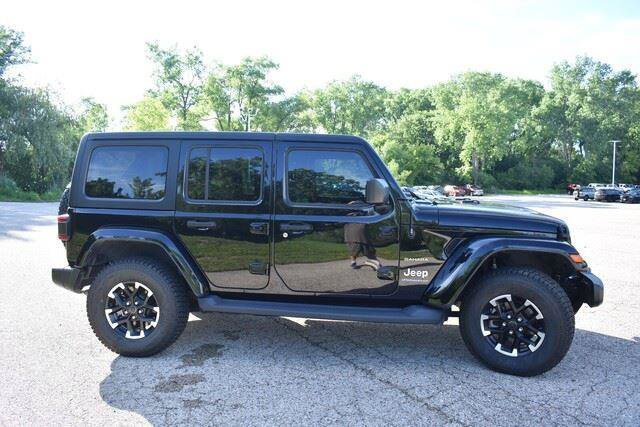 Used 2023 Jeep Wrangler Unlimited Sahara AWD/4WD image 9