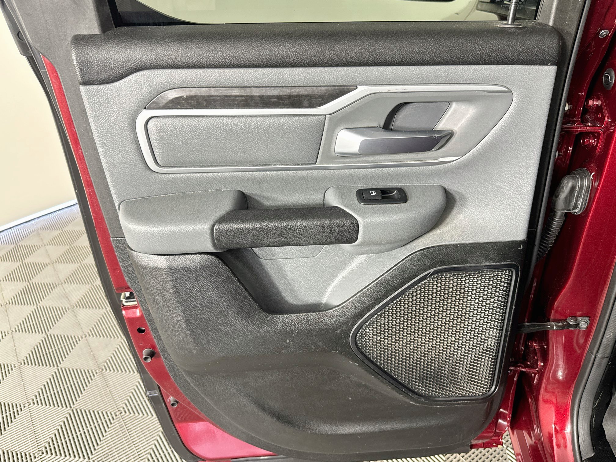 Used 2021 RAM 1500 Big Horn RWD image 43