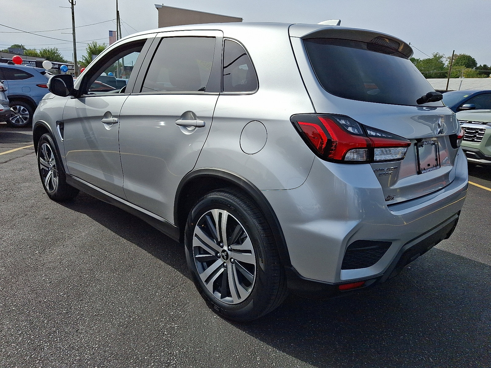 Used 2024 Mitsubishi Outlander Sport SE image 3