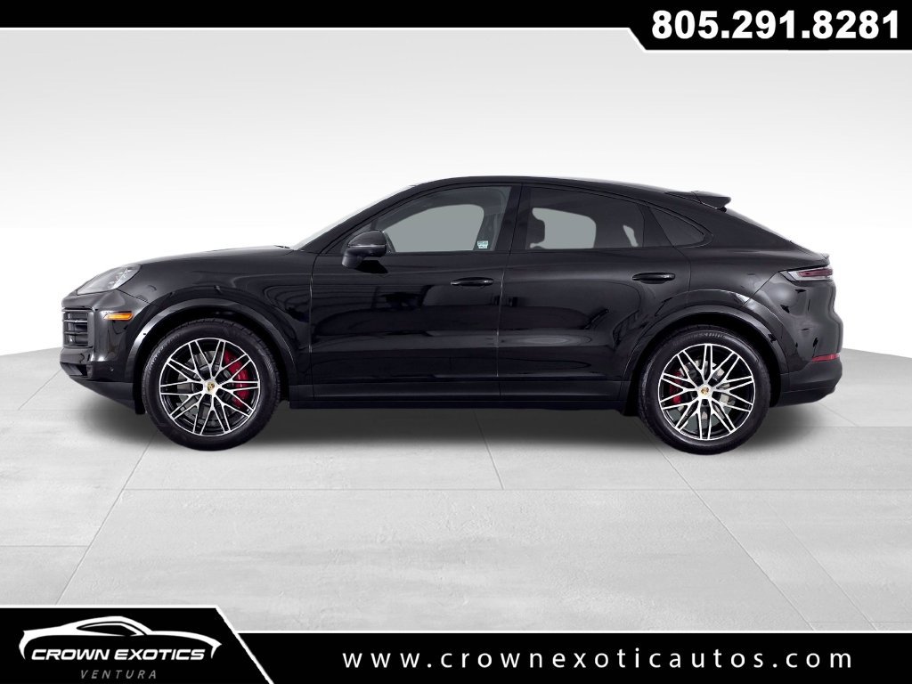 Used 2024 Porsche Cayenne S AWD/4WD image 4