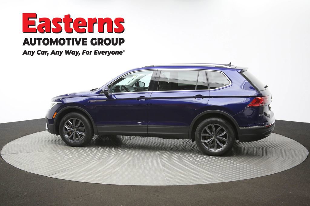 Used 2022 Volkswagen Tiguan SE image 59