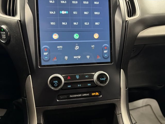 Used 2023 Ford Edge SEL AWD/4WD image 34