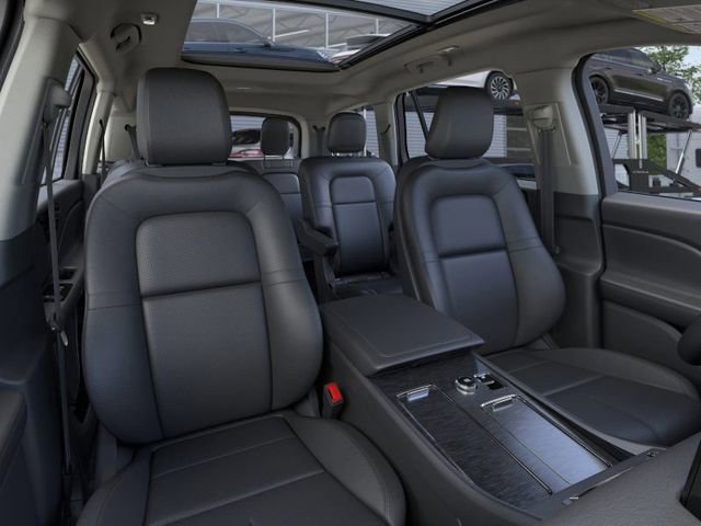 New 2026 Lincoln Aviator AWD w/ Jet Appearance Package image 39