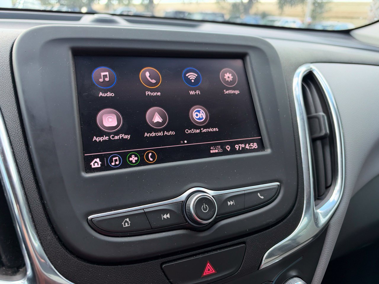 Used 2020 Chevrolet Equinox LS FWD image 11