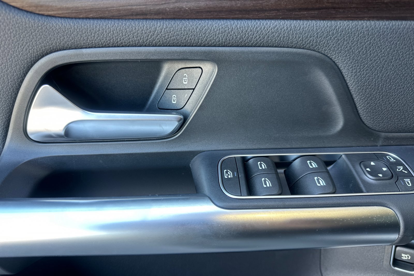 New 2025 Mercedes-Benz GLA 250 250 image 11