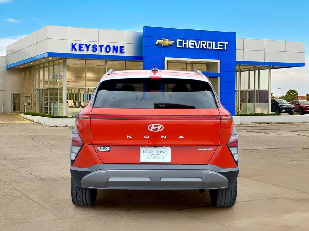 Used 2024 Hyundai Kona Limited AWD/4WD image 6