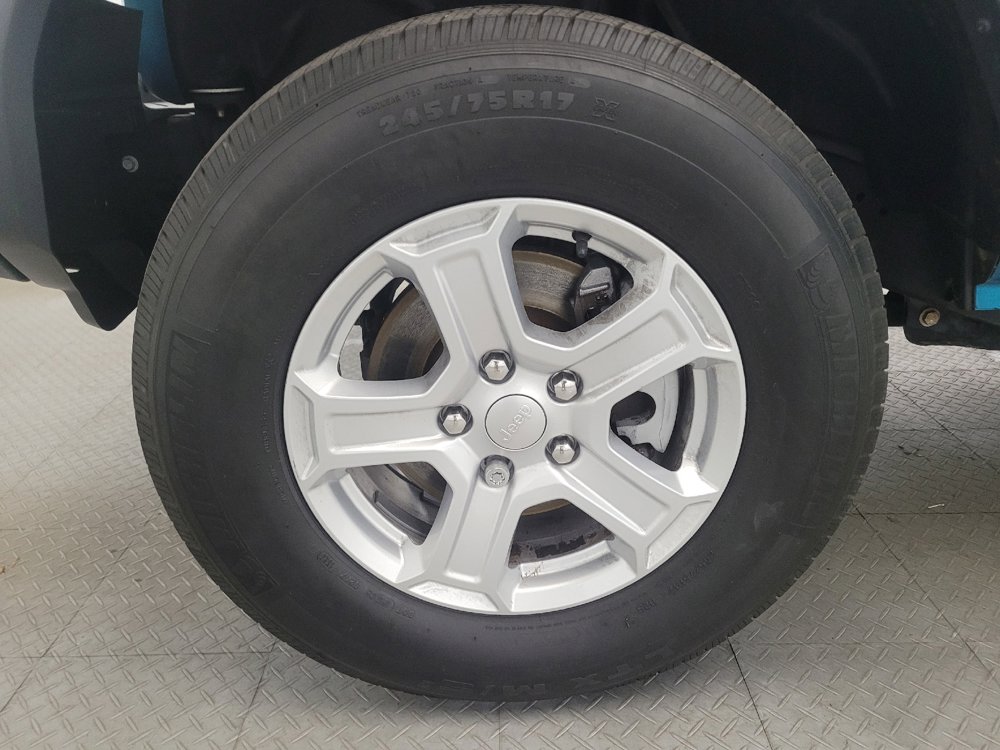 Used 2020 Jeep Wrangler Sport image 31