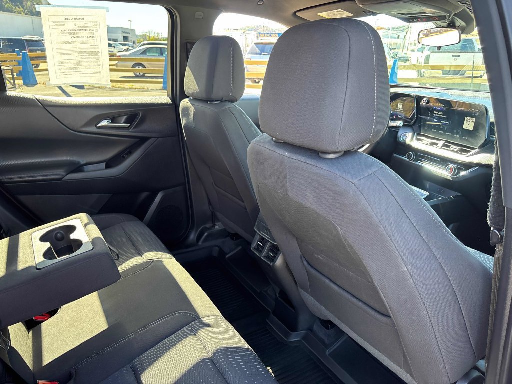 Used 2026 Chevrolet Equinox LT AWD/4WD image 26