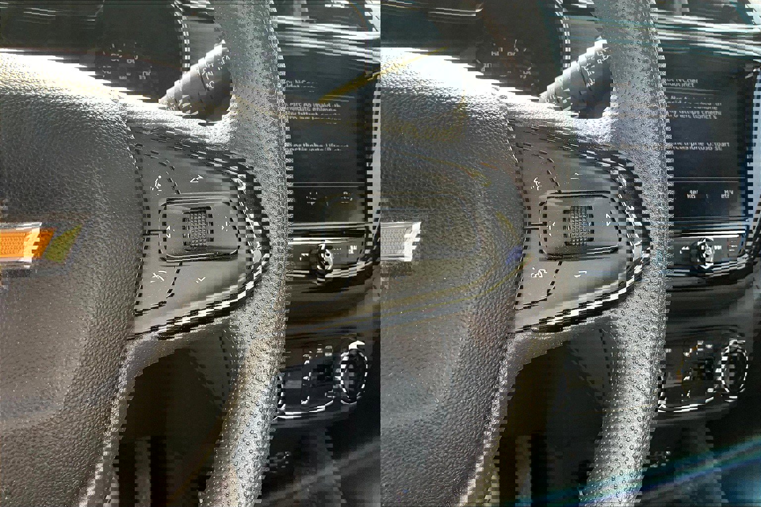 Used 2021 Chevrolet TrailBlazer LT w/ Convenience Package image 23