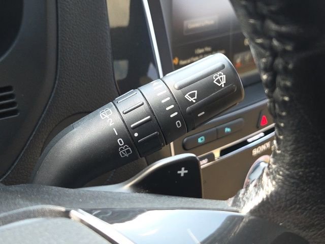 Used 2016 Ford Explorer Limited image 47