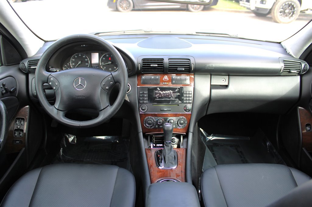 Used 2007 Mercedes-Benz C 280 4MATIC Sedan image 11