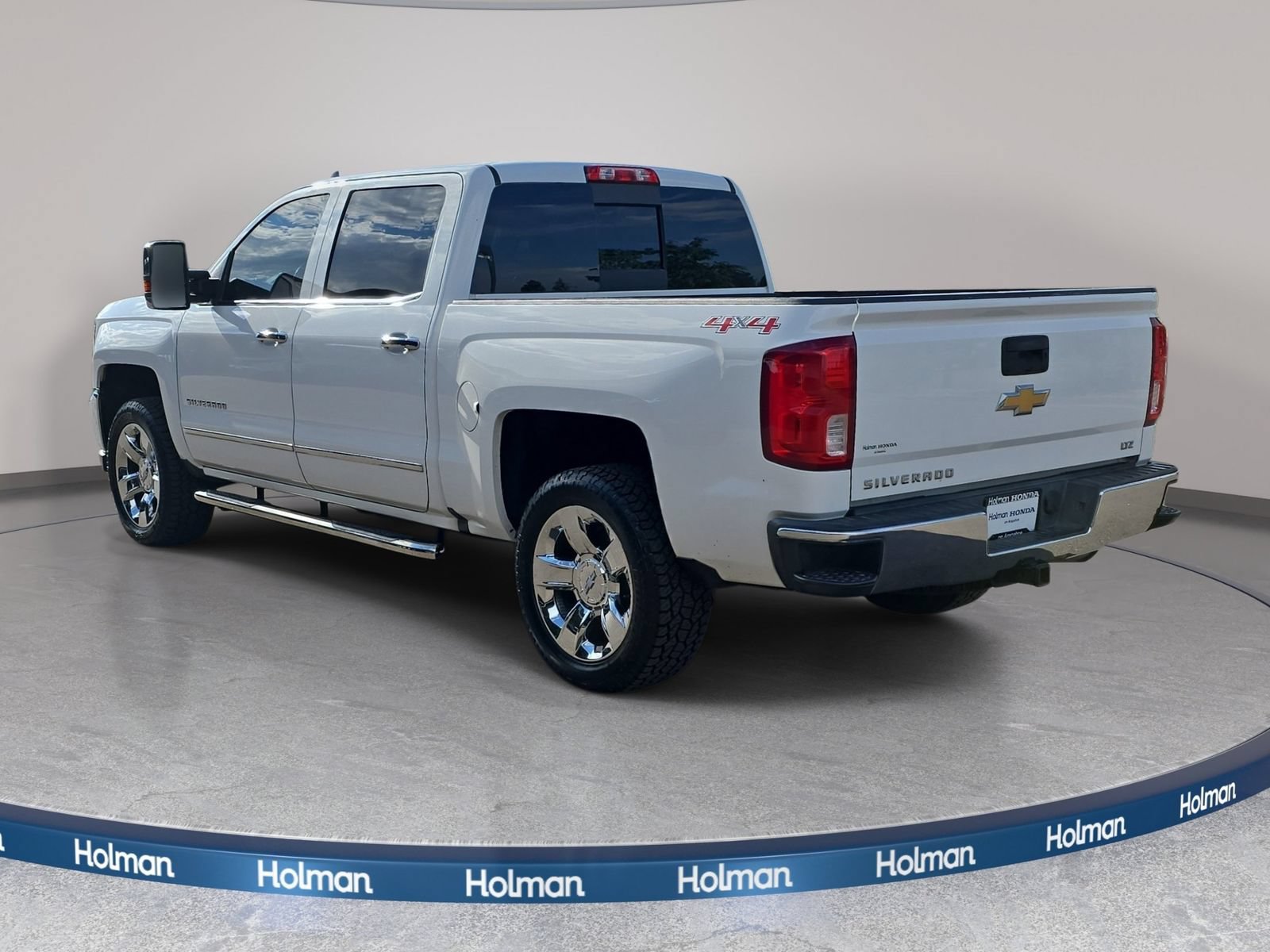 Used 2016 Chevrolet Silverado 1500 LTZ w/ Max Trailering Package AWD/4WD image 8