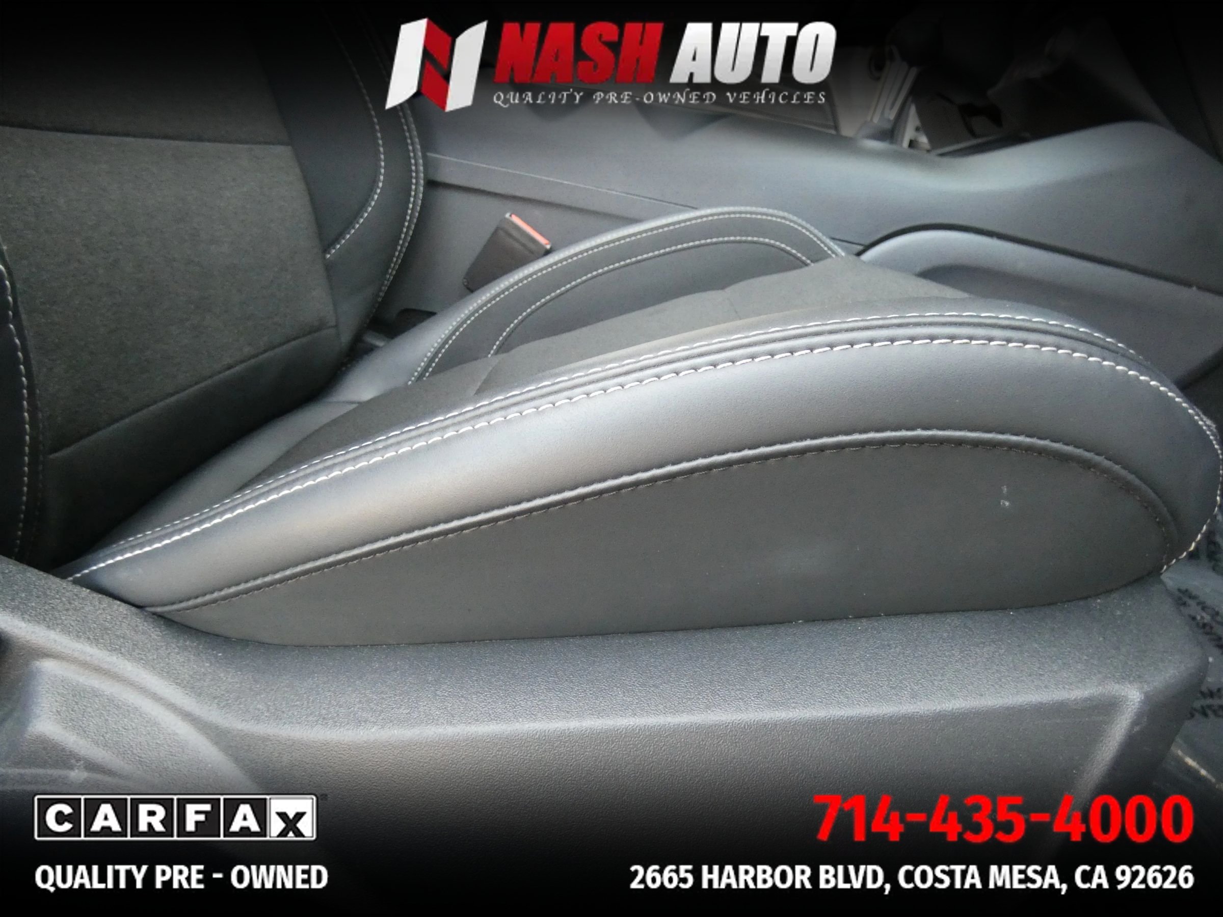 Used 2024 Ford Mustang Convertible RWD image 29