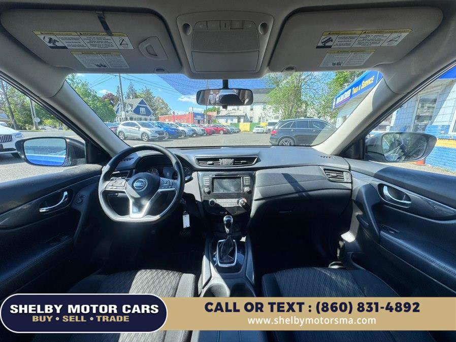 Used 2018 Nissan Rogue S FWD image 17