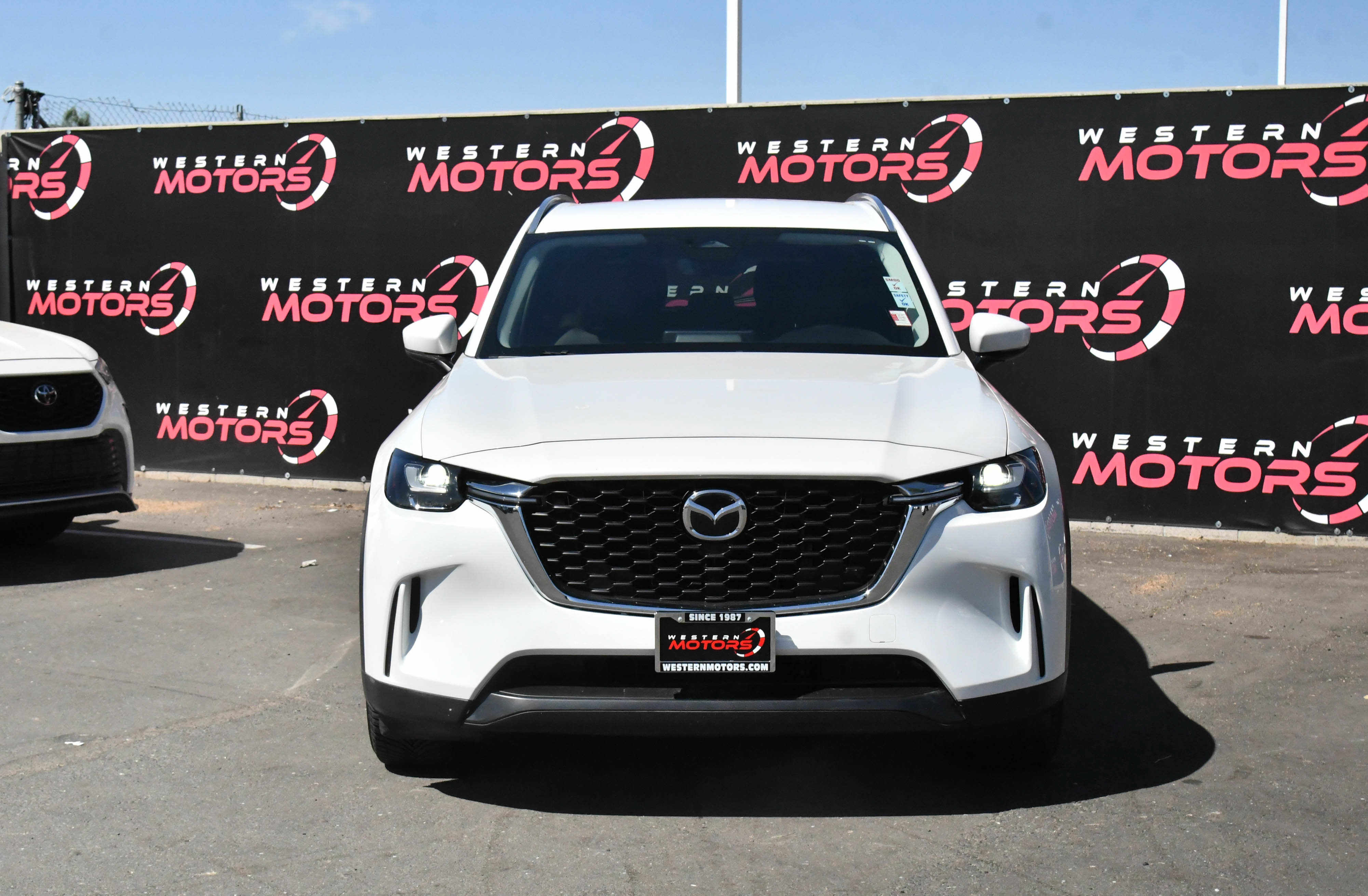 Used 2024 MAZDA CX-90 3.3 Turbo w/ Select Package AWD/4WD image 2