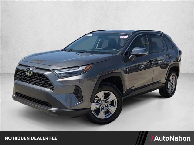 Used 2025 Toyota RAV4 XLE FWD image 1