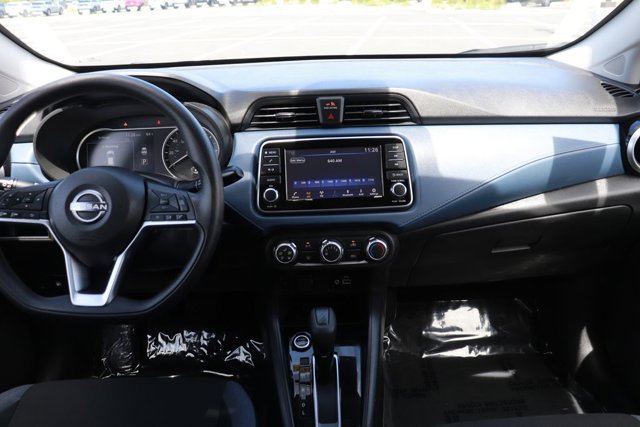 Used 2025 Nissan Versa SV FWD image 14