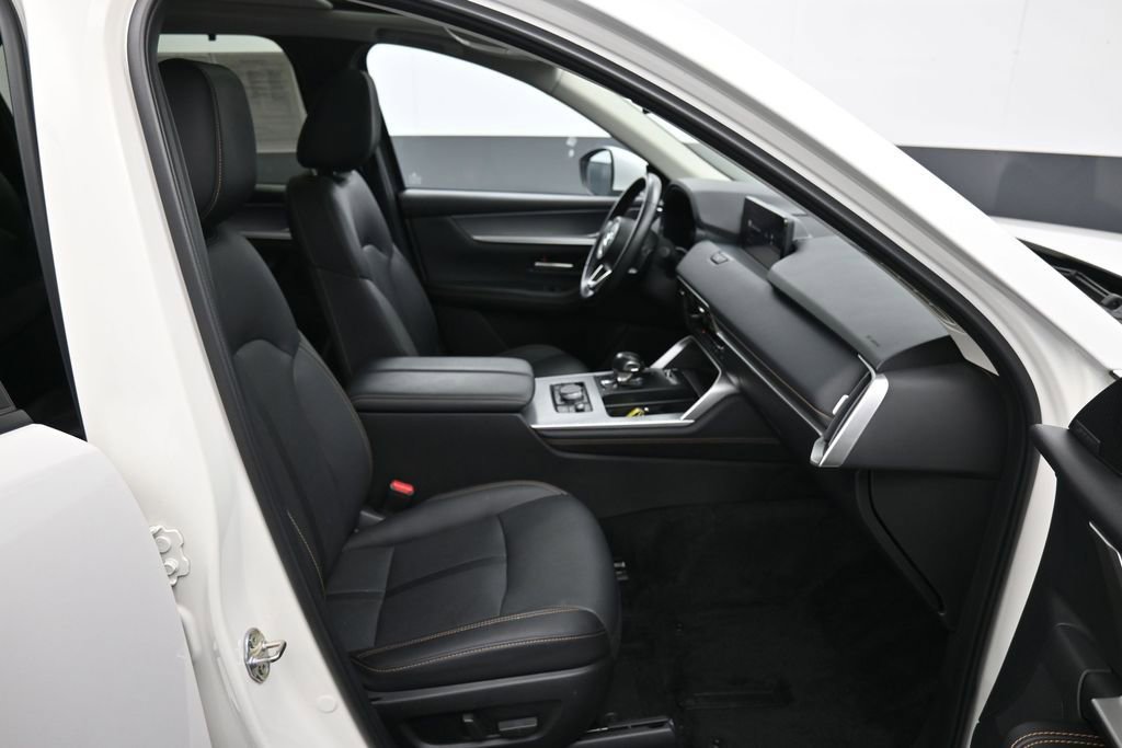 Used 2024 MAZDA CX-90 Plug-In Hybrid w/ Premium Pkg AWD/4WD image 28