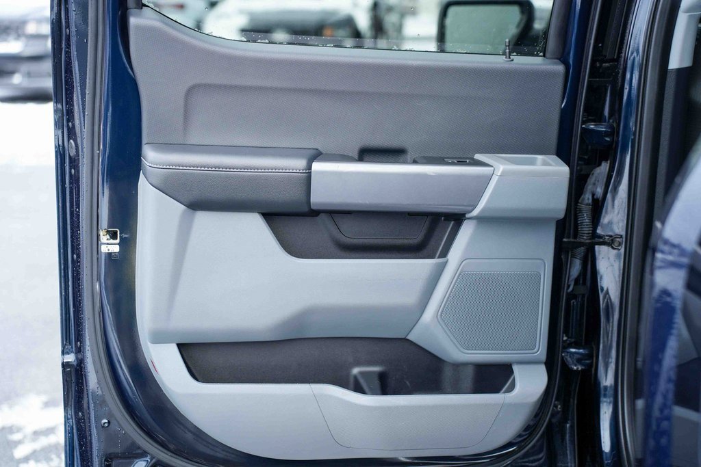 Used 2022 Ford F150 XLT w/ XTR Package image 17