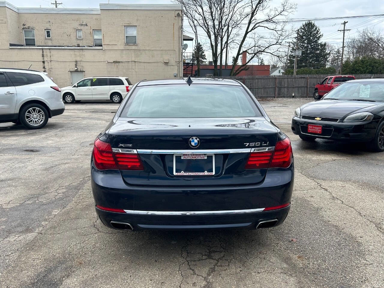 Used 2015 BMW 750Li xDrive AWD/4WD image 11