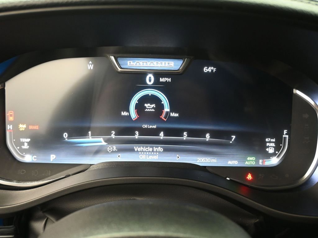 Used 2025 RAM 1500 Laramie w/ Night Edition image 28