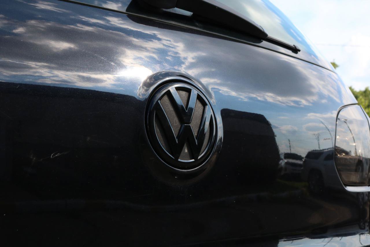 Used 2013 Volkswagen GTI Wolfsburg Edition FWD image 14