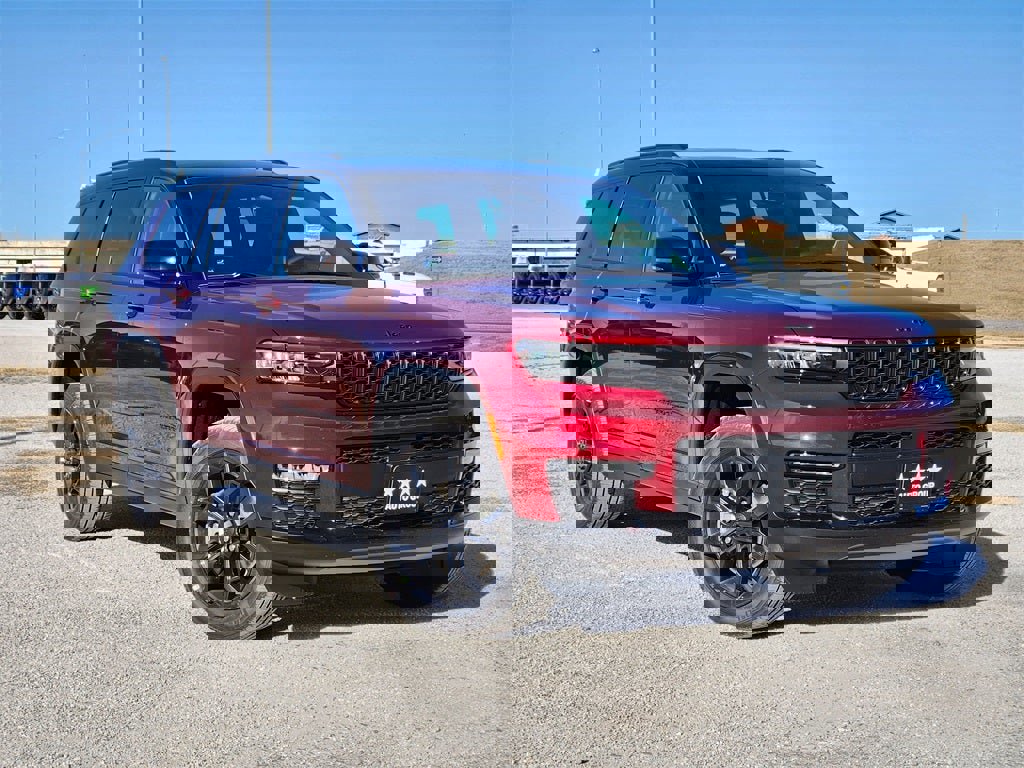 New 2025 Jeep Grand Cherokee L Limited w/ Trailer Tow Package video 2