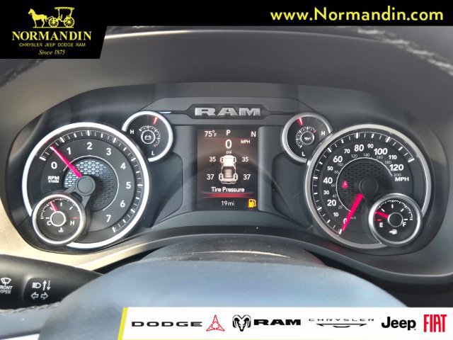 New 2026 RAM 1500 Big Horn AWD/4WD image 10