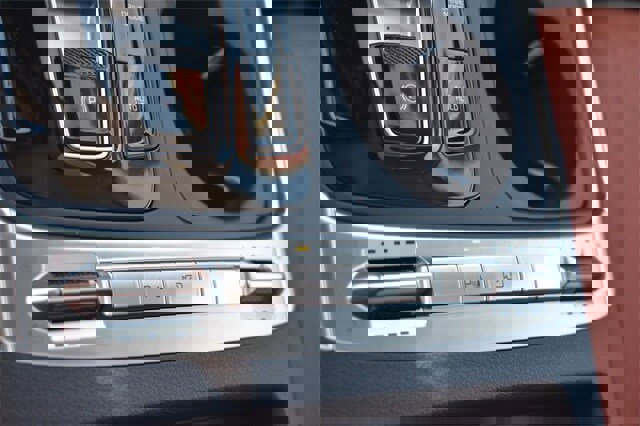 New 2026 Kia Carnival SX image 28