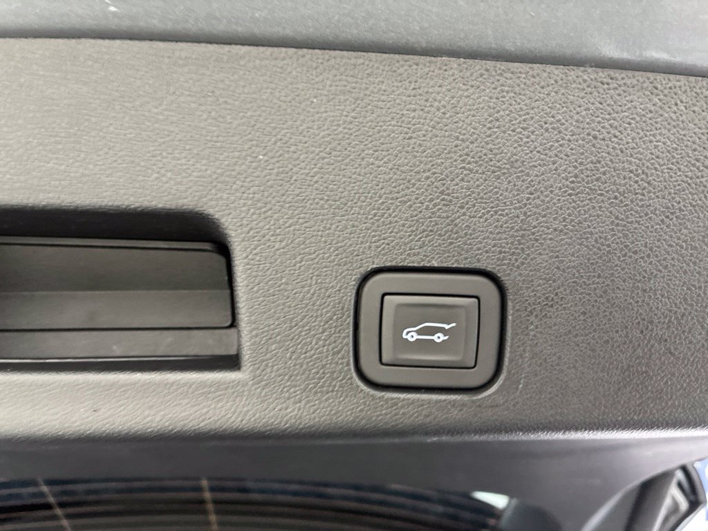 Used 2026 Buick Enclave Sport Touring FWD image 8