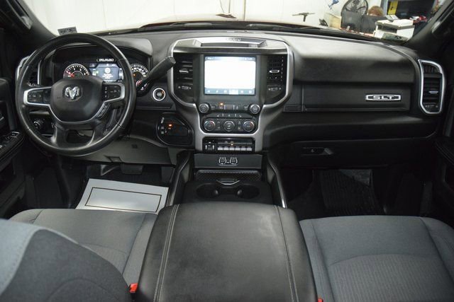 Used 2024 RAM 4500 SLT w/ Quick Order Package 2YG SLT image 22