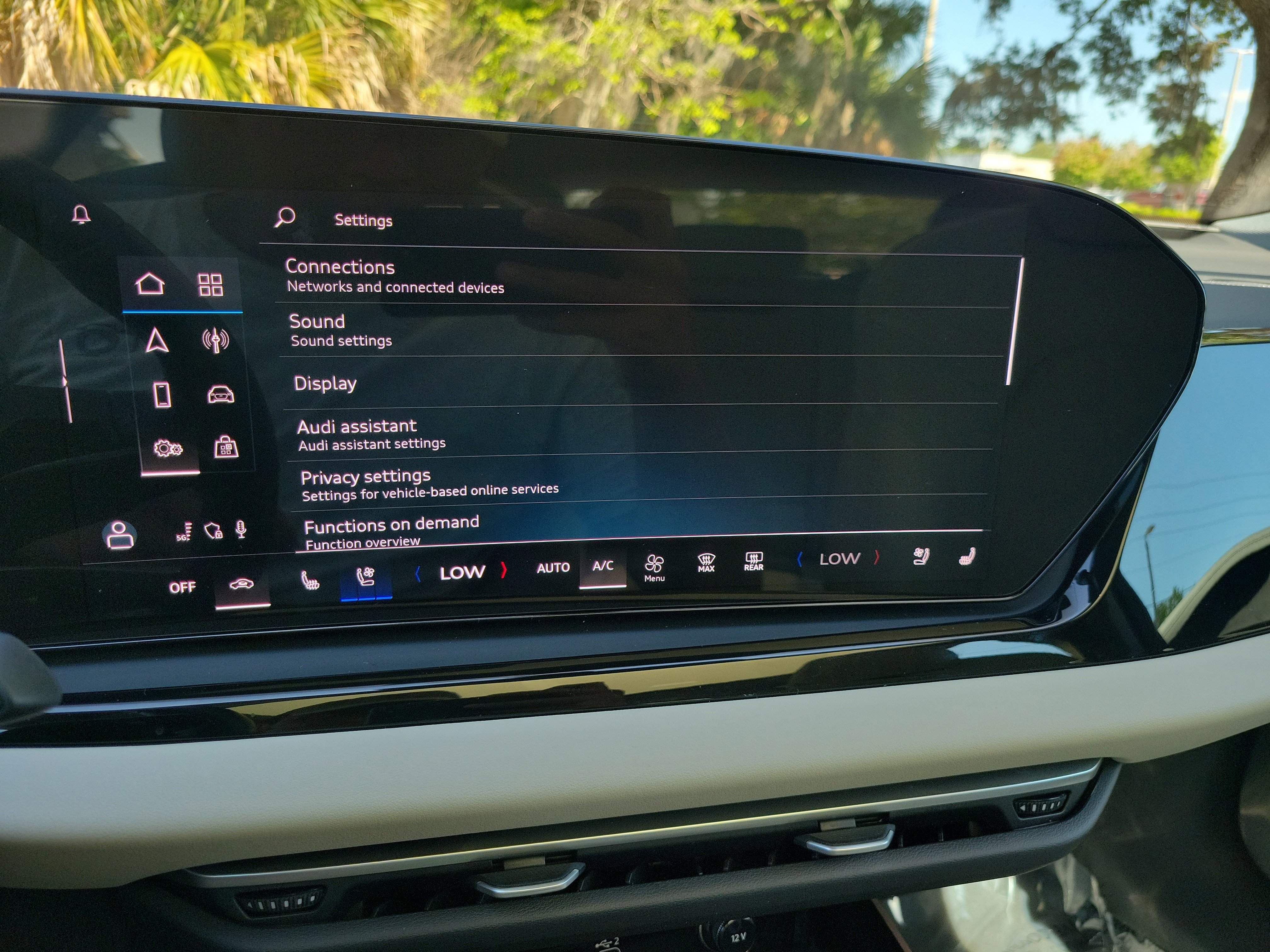 Used 2025 Audi A5 2.0T Premium Plus w/ Premium Plus AWD/4WD image 29