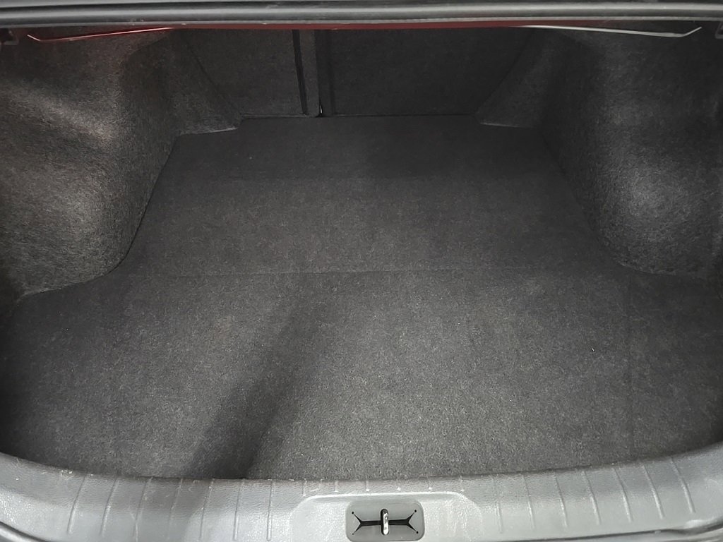 Used 2019 Nissan Altima 2.5 Platinum image 12