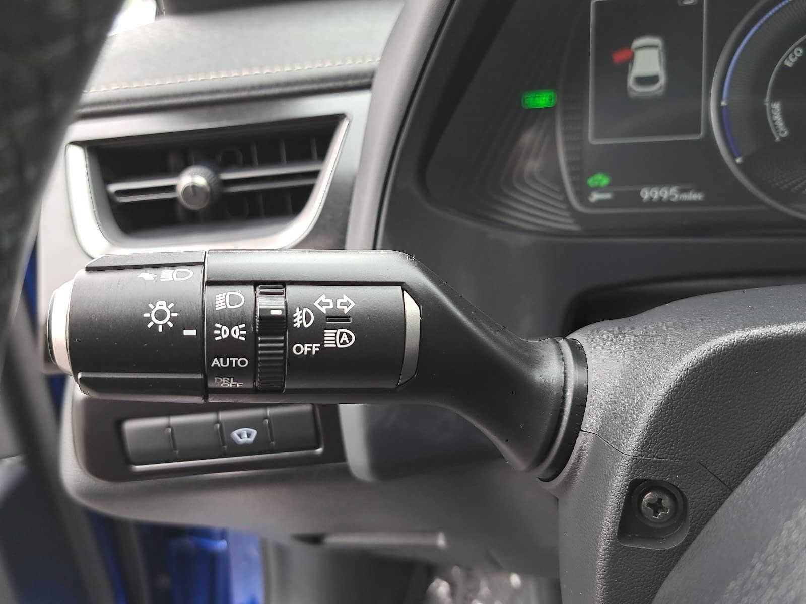 Used 2023 Lexus UX 250h F Sport w/ Accessory Package (Z2) FWD image 27