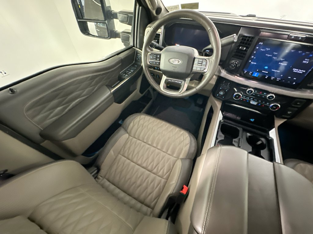 Used 2026 Ford F350 Platinum w/ Platinum Plus Package AWD/4WD image 9