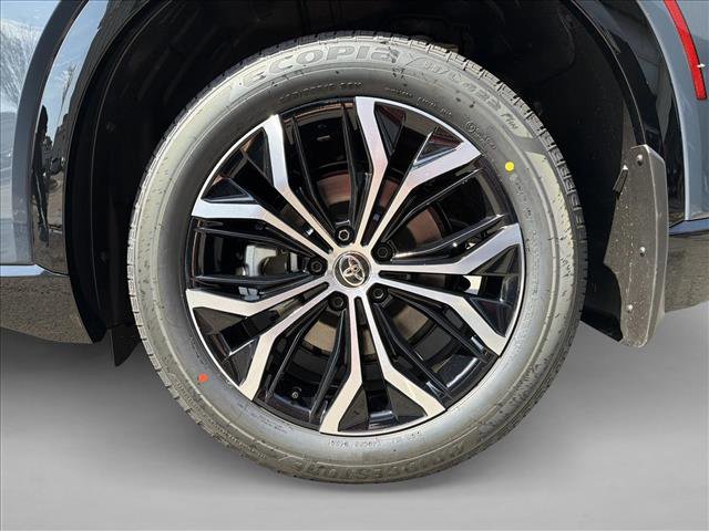 New 2026 Toyota Crown Signia image 9